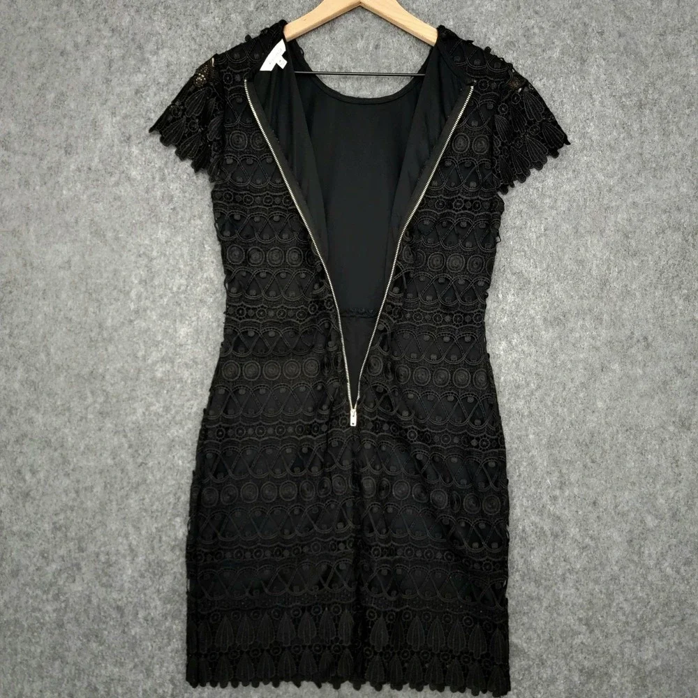 Francesca's Dress Womens Medium Black Lace Sheath‎ Short Sleeve Lined Back Zip